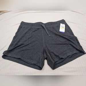 GAIAM Charcoal Heather Warrior Short, Large